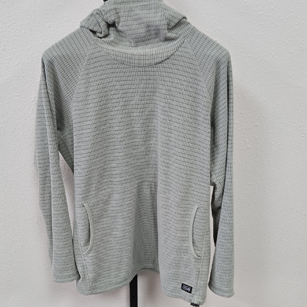 Mountain Hardwear Women's Sage Green Pullover